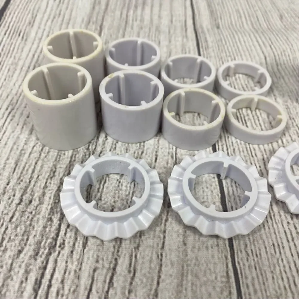 Wilton mini fondant ribbon roller